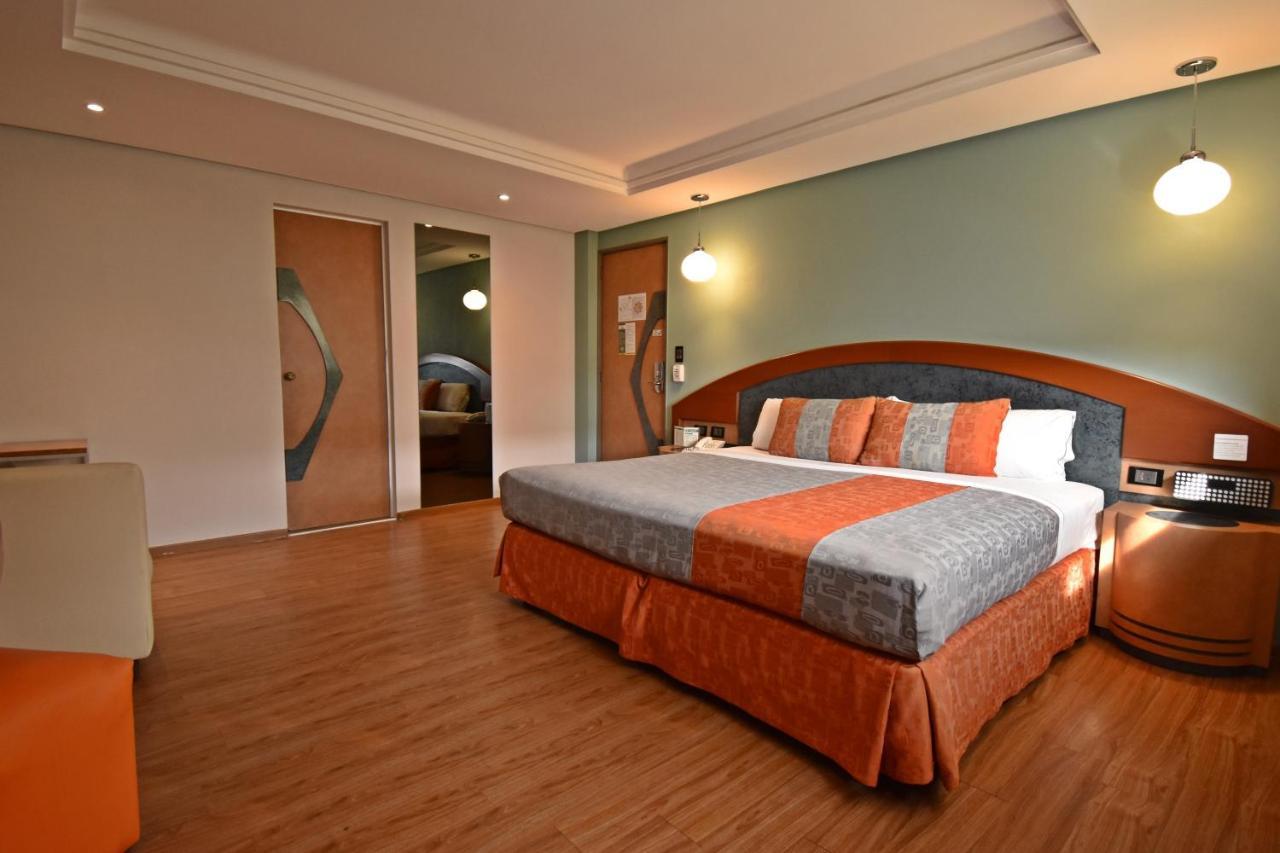 Hotel Catalina Мехико Экстерьер фото