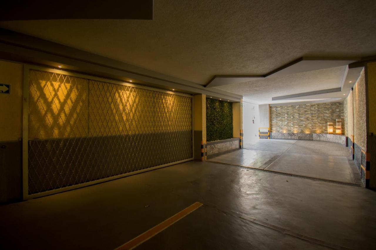 Hotel Catalina Мехико Экстерьер фото